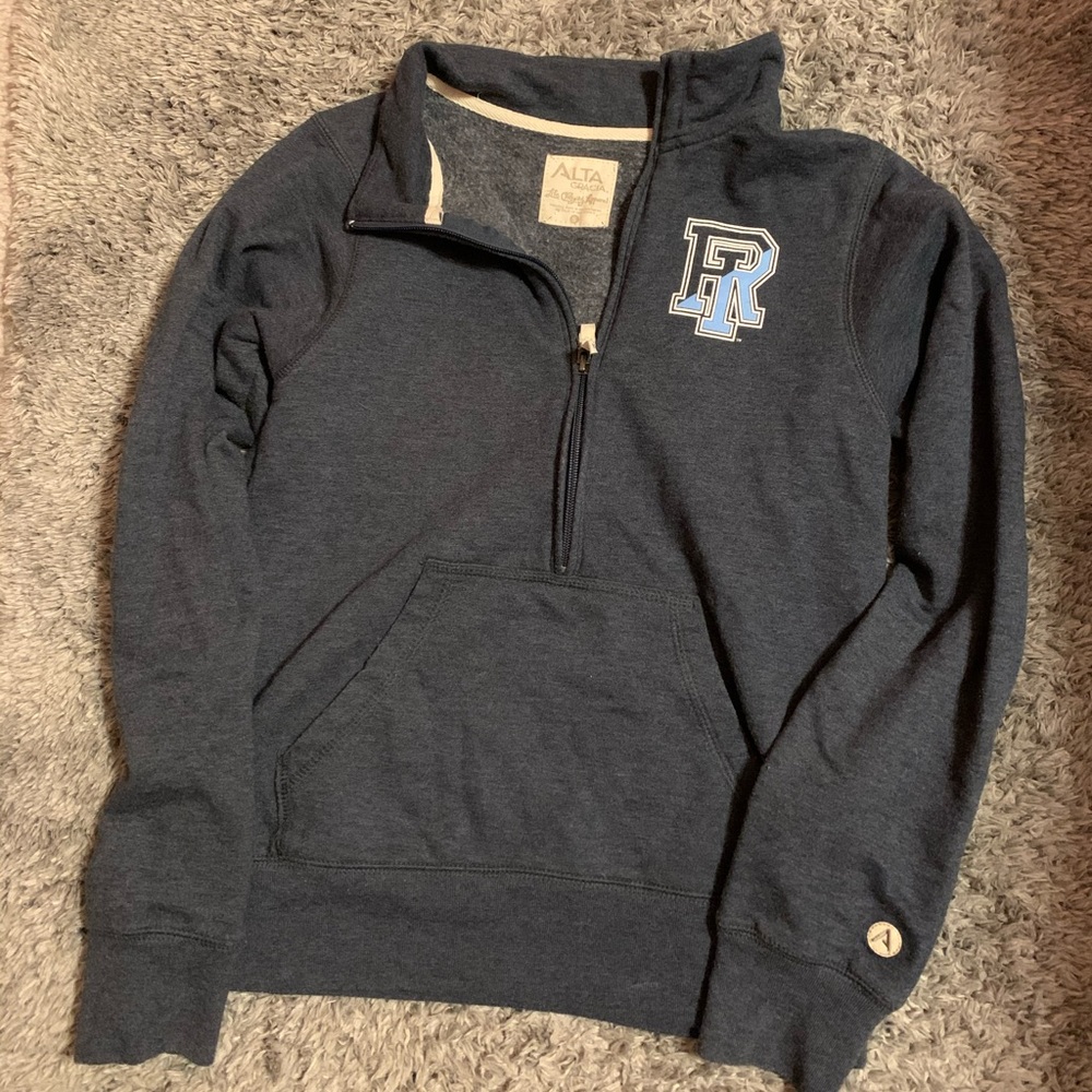 University of Rhode Island 3/4 Zip